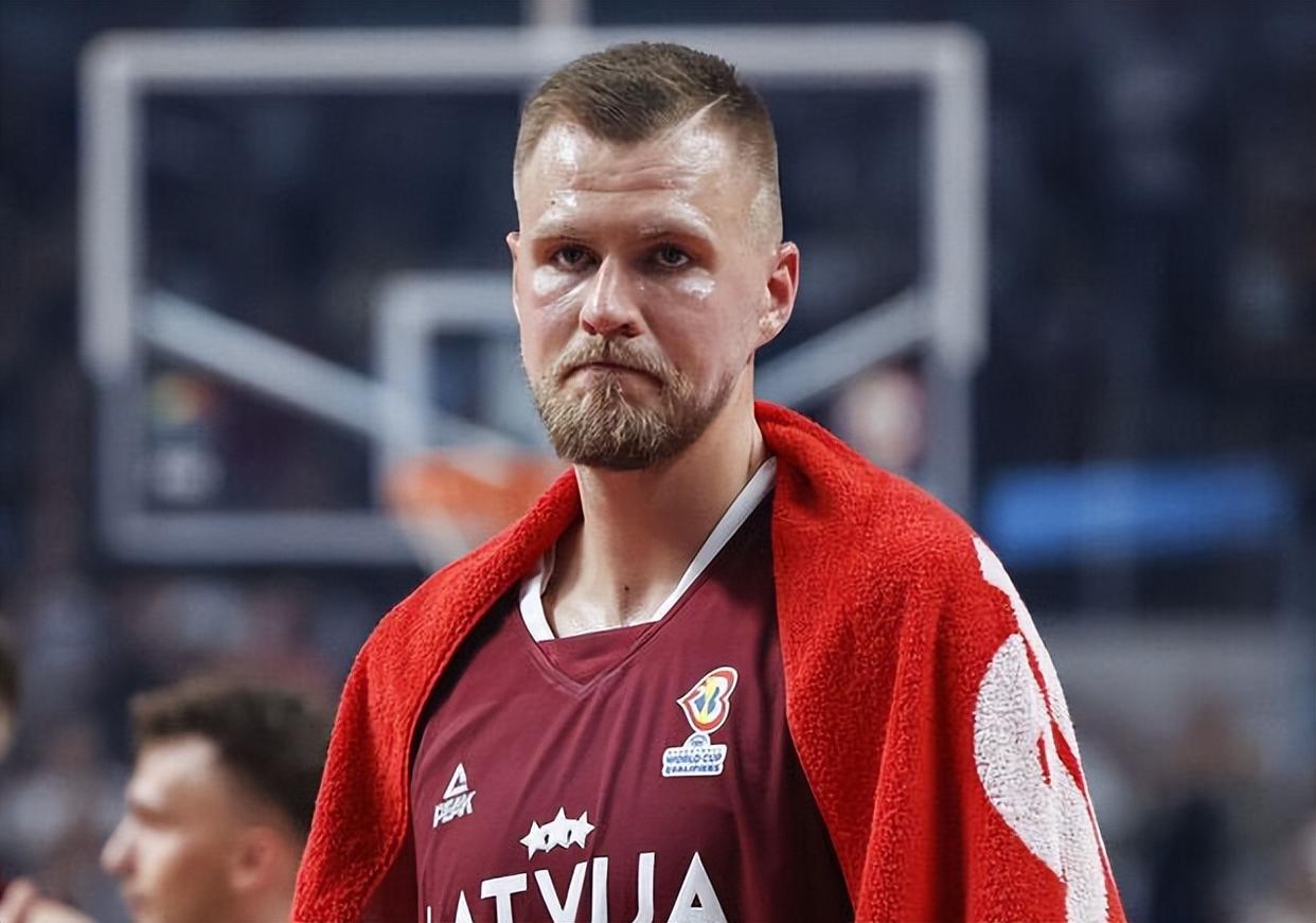 德国杯窗口期再迎强敌;费城76人调整名单;主帅态度——压力陡增;控场能力受关注(意大利中场大将语出惊人)-金年会足球官网