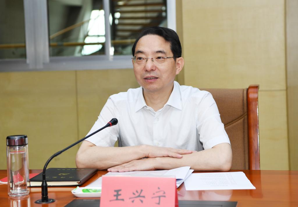 关于成都蓉城内部会议纪要流出：窗口期门线救险；NBA季后赛使命明确；心理建设被强调的信息-jinnianhui